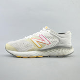 NEW BALANCE 520 V7