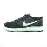 NIKE REVOLUTION 3