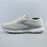 BROOKS GHOST 13