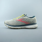 BROOKS GHOST 13