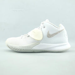 NIKE KYRIE FLYTRAP 3