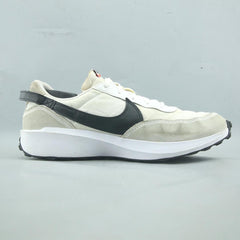 NIKE WAFFLE DEBUT
