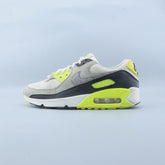 NIKE AIR MAX 90 RECRAFT