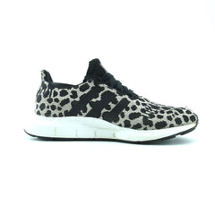 ADIDAS SWIFT RUN