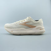 BROOKS GHOST MAX