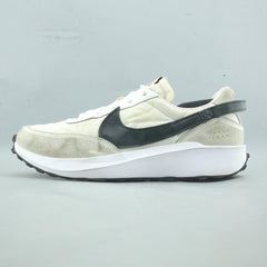 NIKE WAFFLE DEBUT