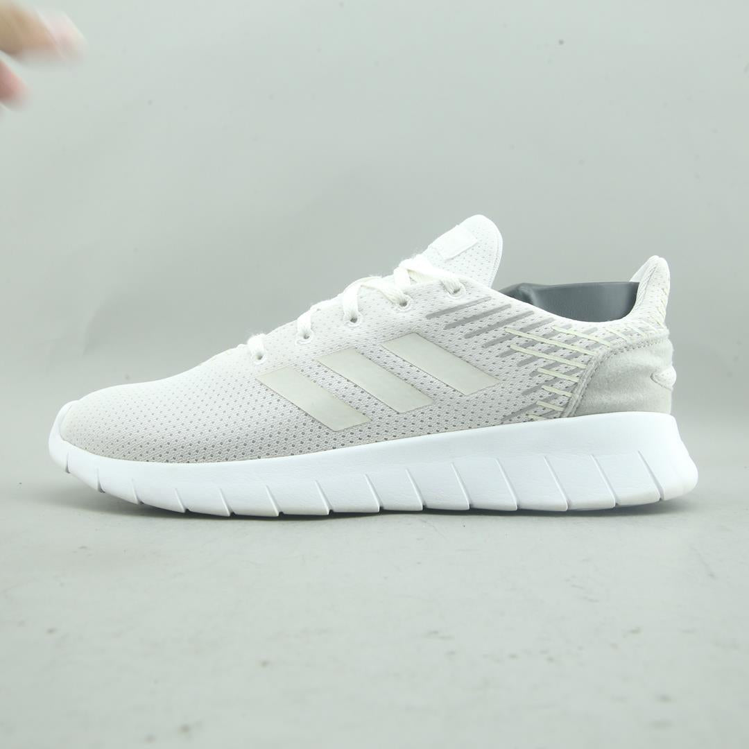 ADIDAS  ASWEERUN