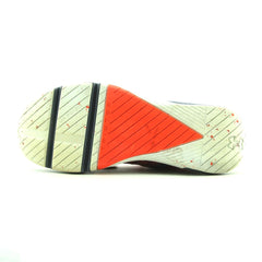 UNDER ARMOUR  TRIBASE REIGN 5