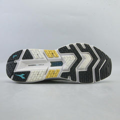 DIADORA  MYTHOS BLUSHIELD VOLO
