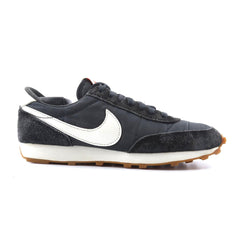 NIKE  DAYBREAK