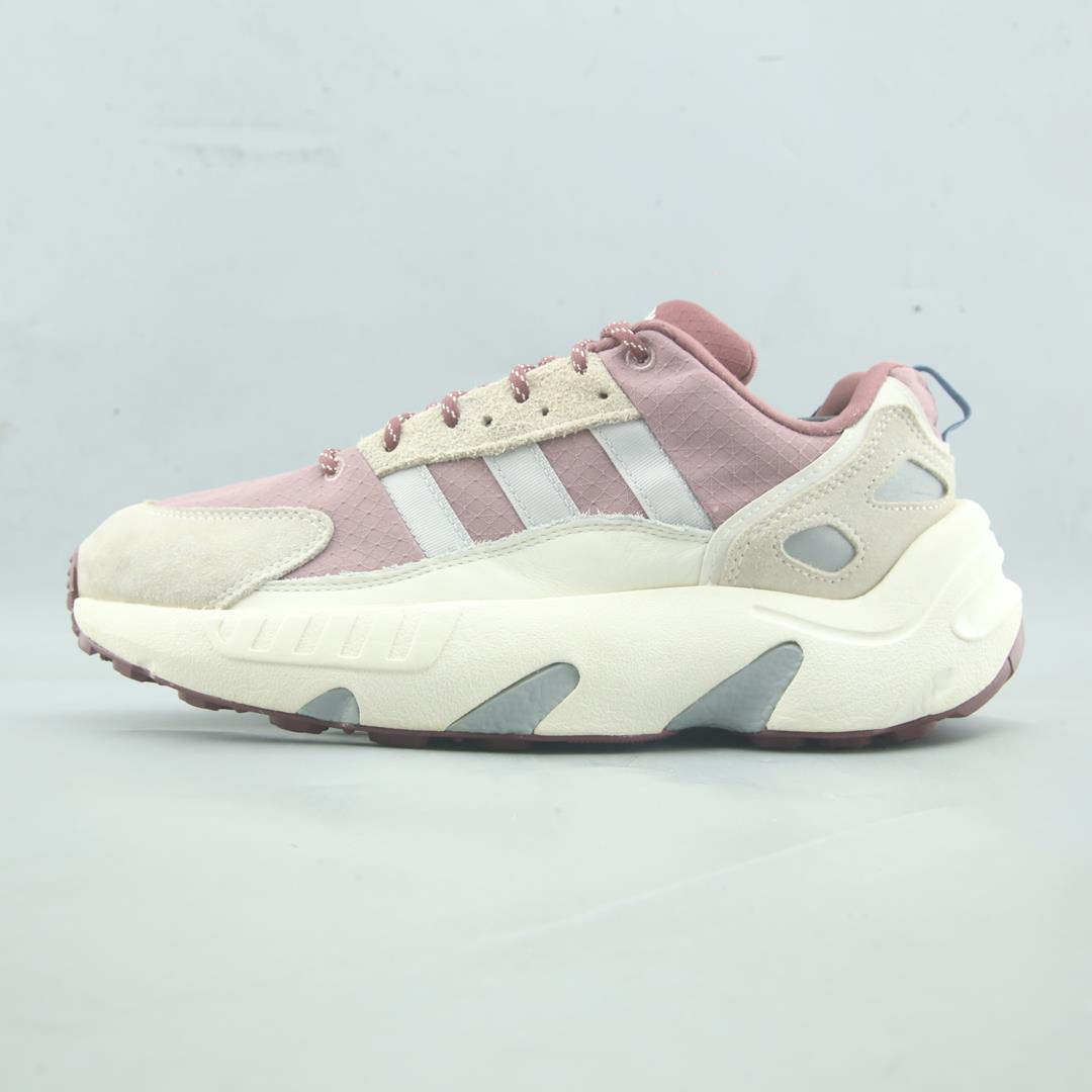 ADIDAS ZX 22 BOOST