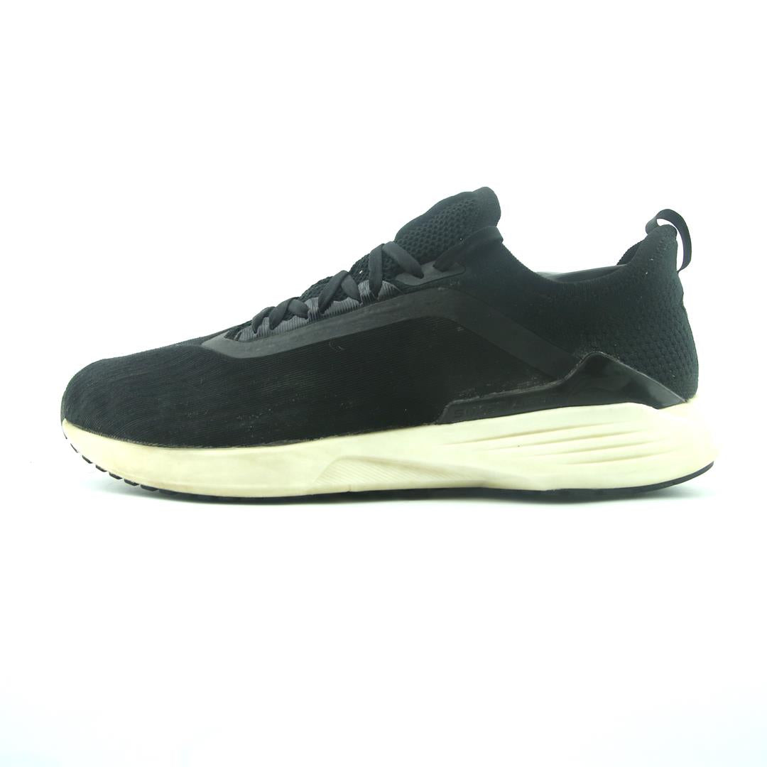 LI-NING SUPERLIGHT 17