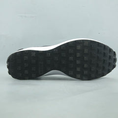 NIKE WAFFLE DEBUT