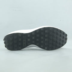 NIKE  WAFFLE DEBUT